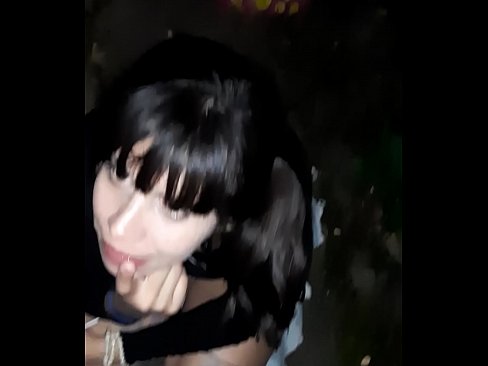 ❤️ Op straat geswelde penis in ruil vir lekkergoed ️ Porno by ons ☑