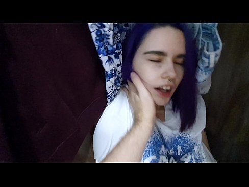 ❤️ Het my sussie in die kas gekry en haar gehelp om te kom ️ Porno by ons ☑